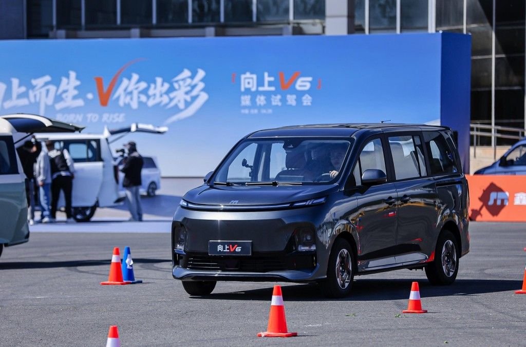 这是一台商用车？鑫源向上V6商用家用都搞定