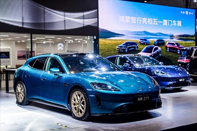 多款新品重磅来袭，鸿蒙智行家族全貌焕新亮相2026厦门车展