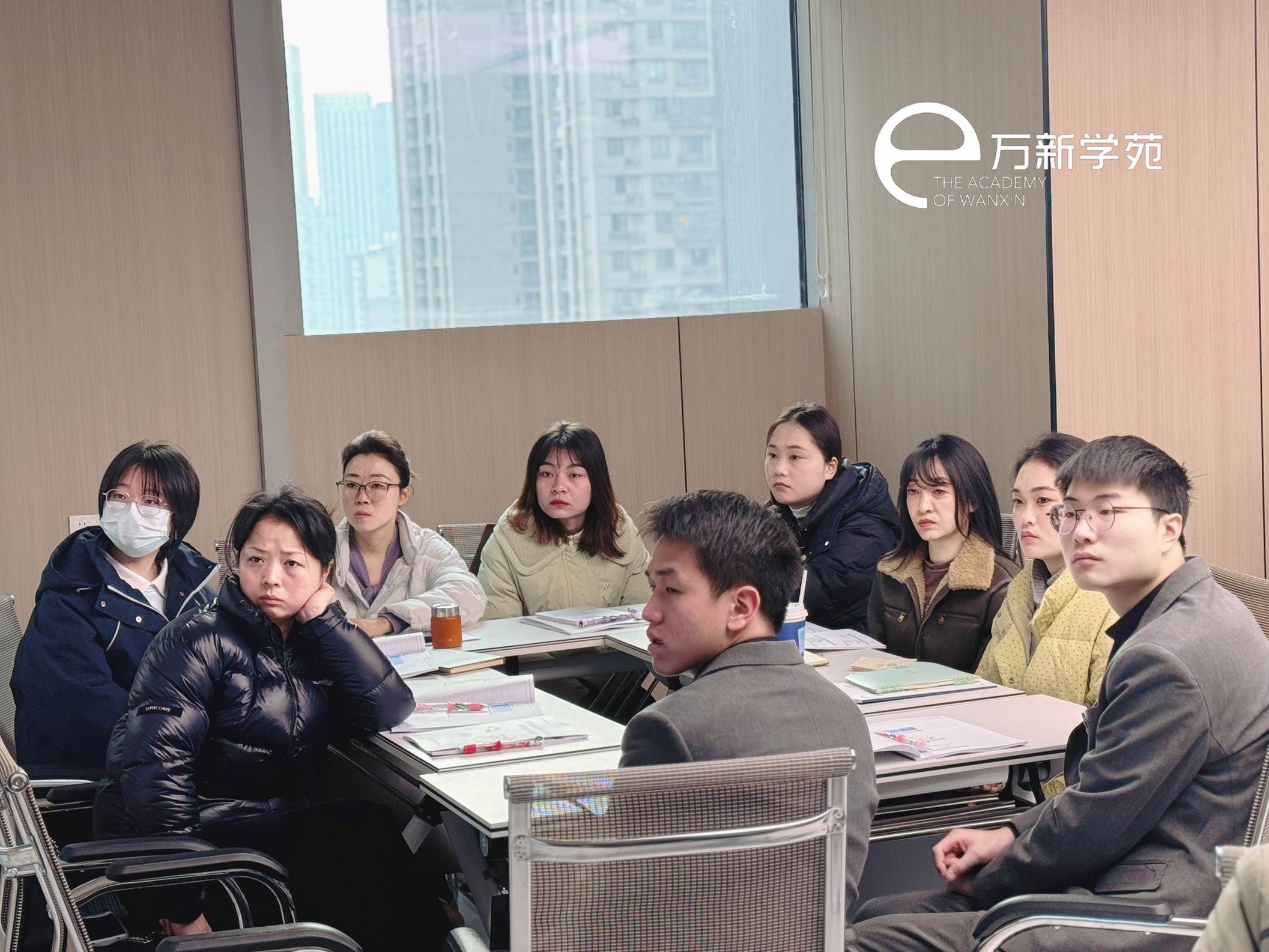 配眼镜当天真能戴走？别让“快”耽误了“准”！