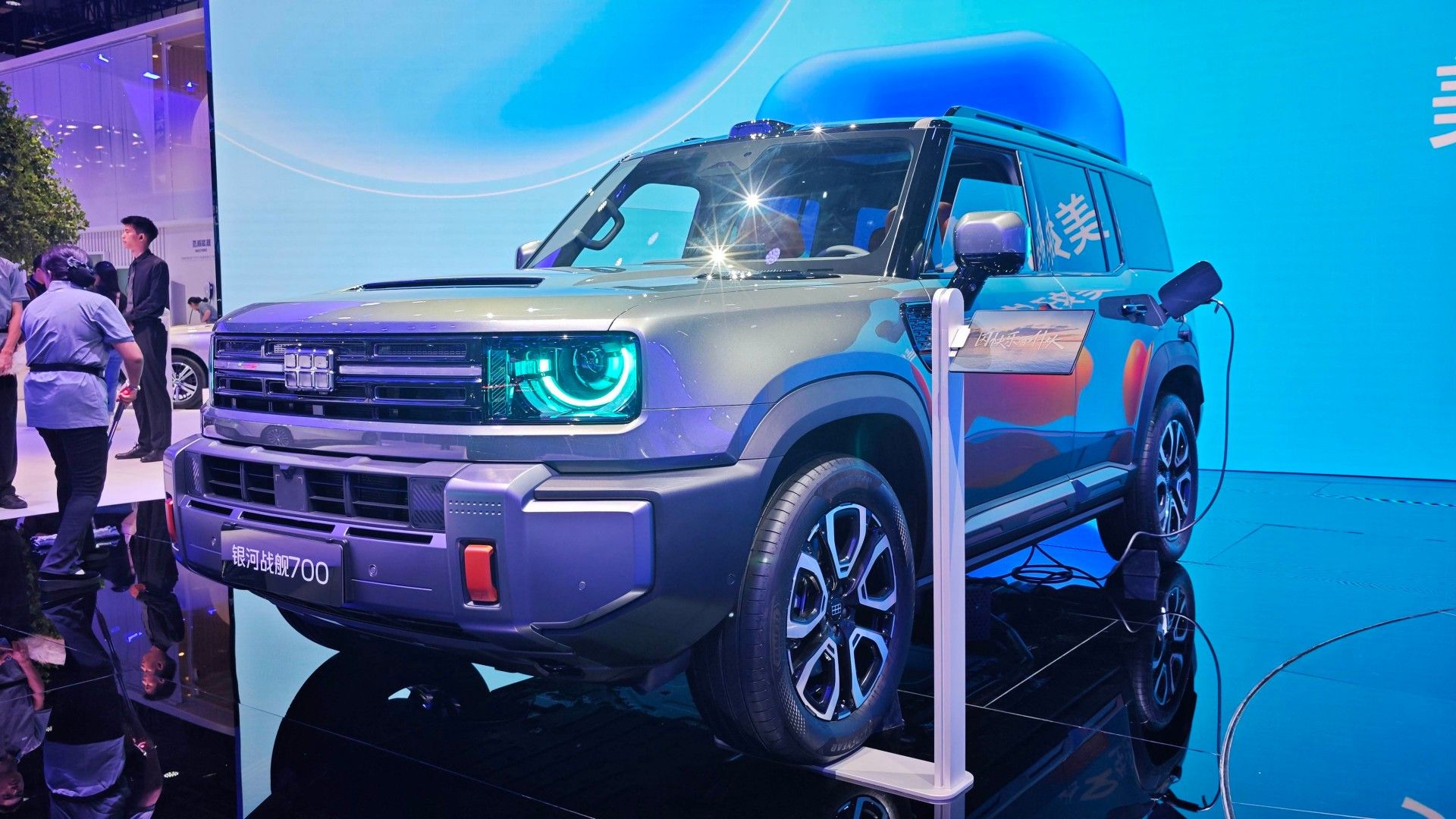 2026成都车展：银河战舰700亮相，定位“AI全地形硬核SUV”