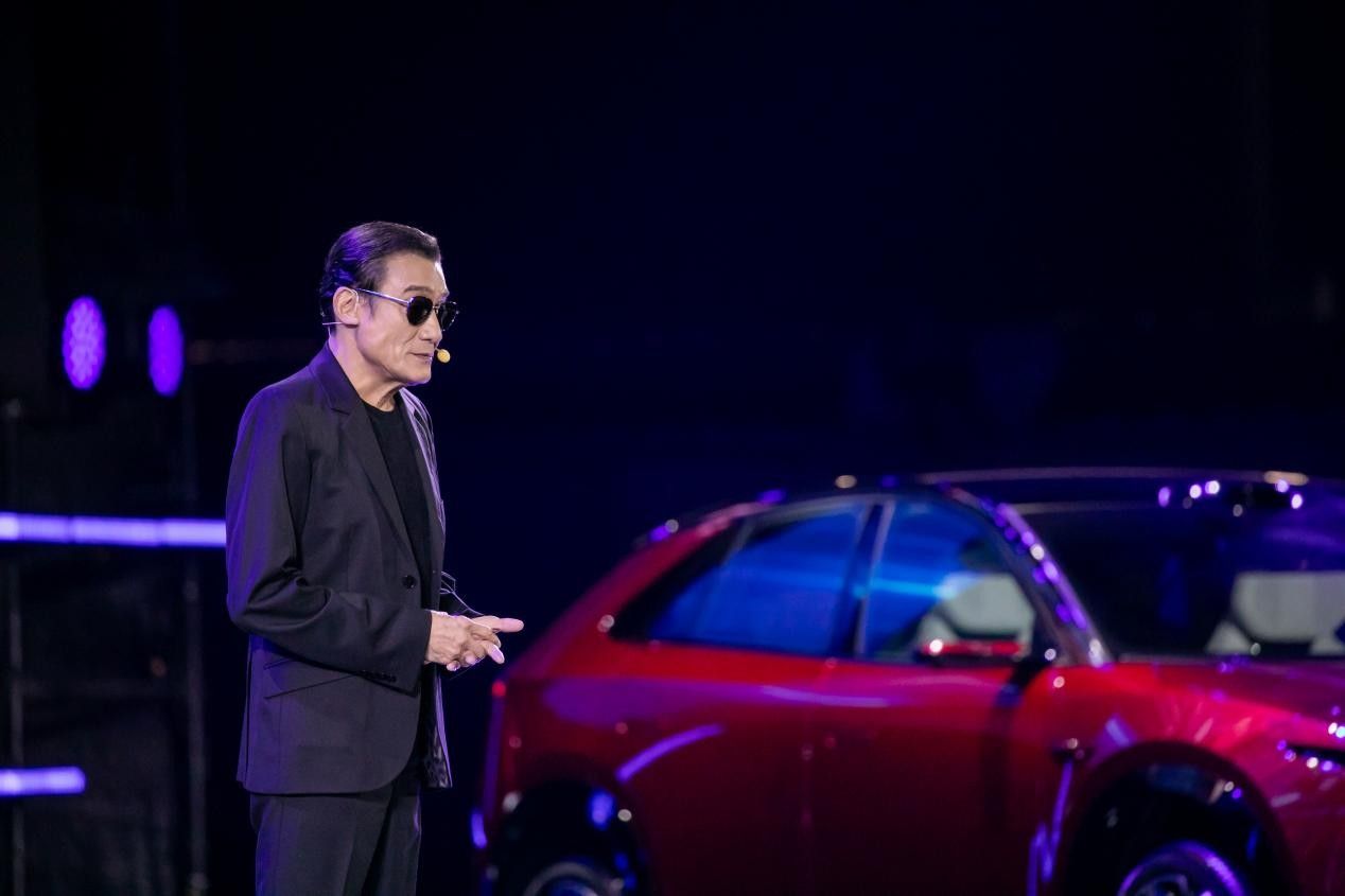 MAZDA EZ-60激光版上市，2026长安马自达粉丝盛典启幕