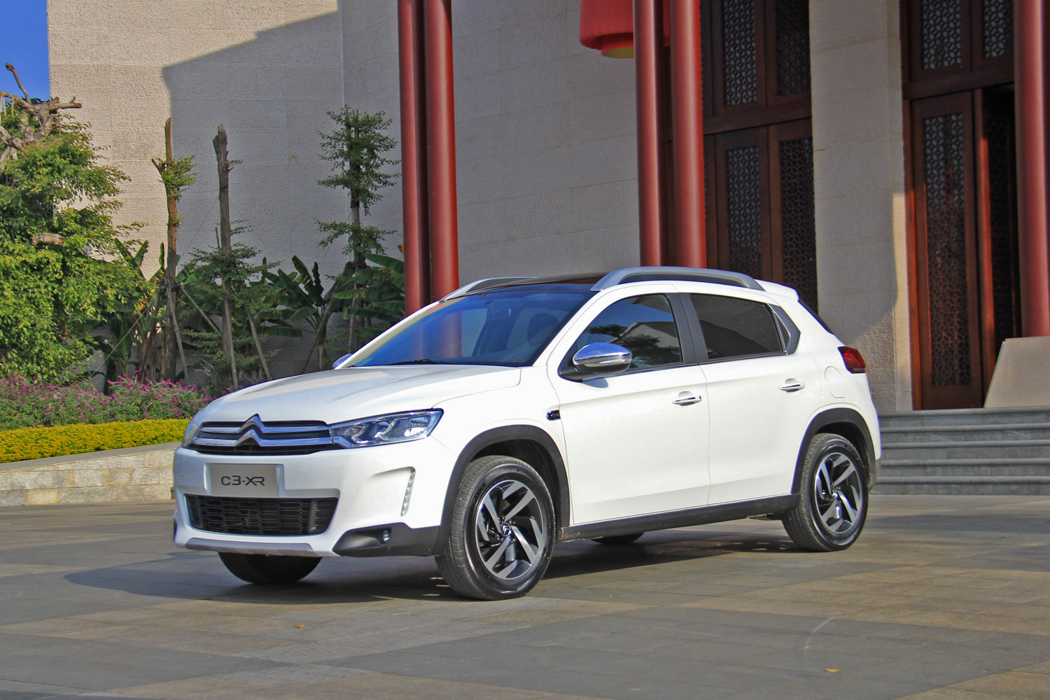 6l 自动时尚型 报价】雪铁龙c3-xr参数_配置_上海万通-车讯网