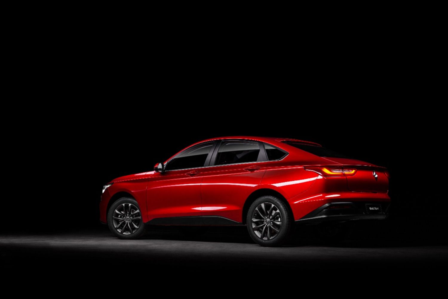 宝骏全新轿车官图正式发布命名为"rc-6"