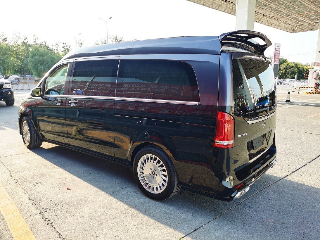 定制高顶奔驰商务车迈巴赫vs980最顶级