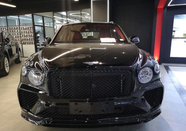 2021款宾利添越黑武士 含税价优现车在售