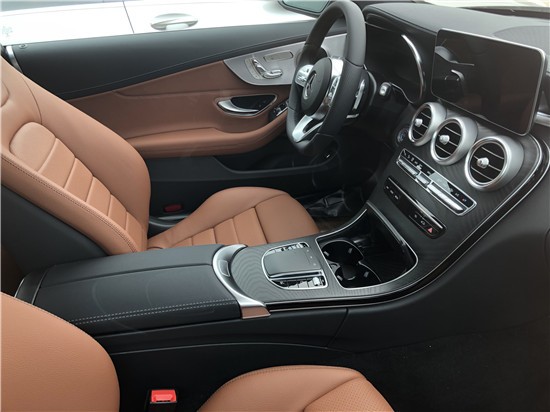 c260coupe两门轿跑颜色全小姐姐首选