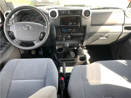 20款中东版丰田酷路泽lc76汽油40现车
