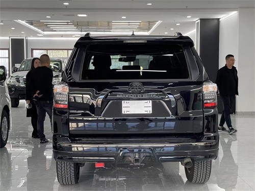 国六21款丰田超霸4runner现车年底钜惠