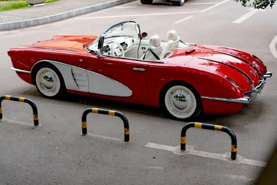 实拍解析松散海豚复古跑车造型配置丰富