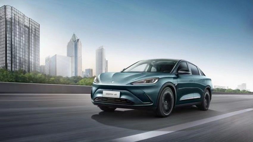 极狐森林版再推新版型2458万起售超长续航735公里开启平价时代