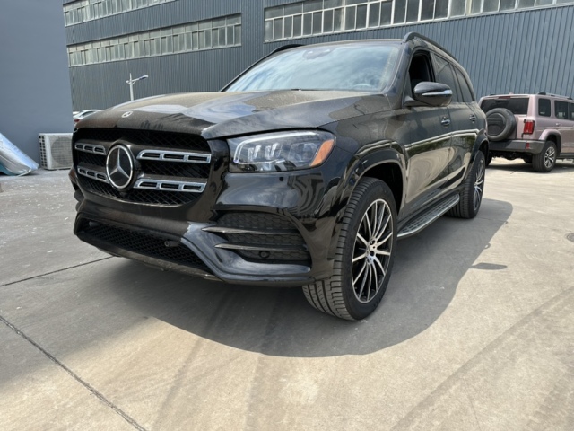 23款美规奔驰gls580v8顶配160万