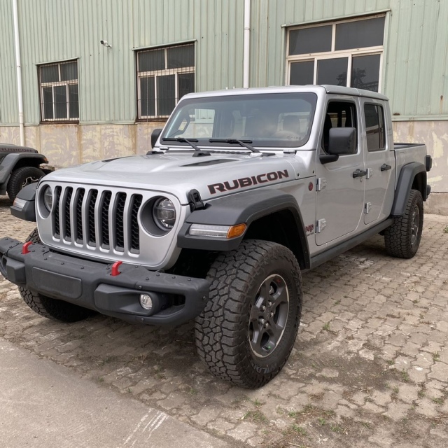 24款jeep吉普角斗士3.6罗宾汉现车