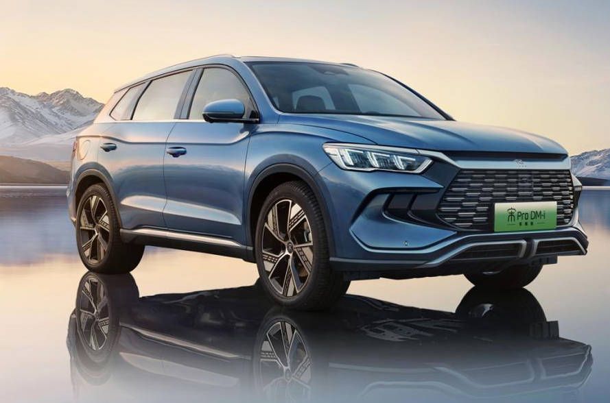 油车是传祺gs4 max(蓝牌),插电混动是比亚迪宋pro dm-i(绿牌),给大家